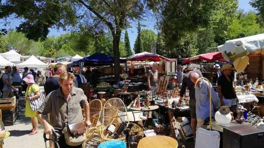 brocante-barjac.jpg -