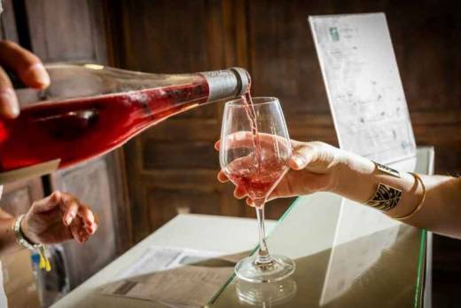 espace-rabelais-bagnols-sur-ceze-degustation.jpg -